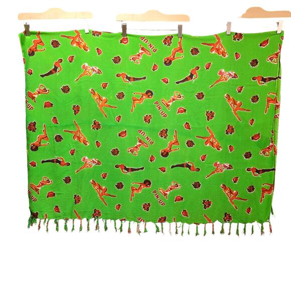 Pin Up Girl Print Coquette Wrap/Scarf Multi Color Art To Wear Model Strike Pose - Picture 1 of 10